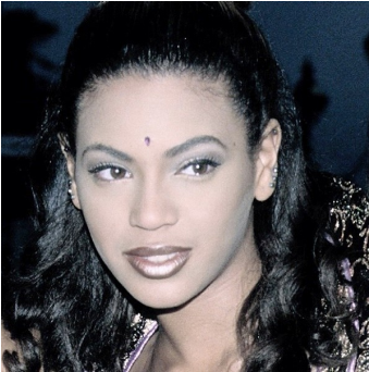 040813 Fashion Beauty Beyonce Instagram - Beyonce Bindi (608x342), Png Download