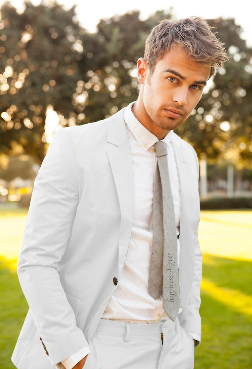 Theo James With Out Shirt (500x730), Png Download