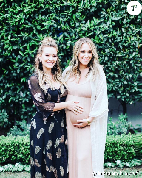 Hilary Duff, Heureuse Tata Pour La Seconde Fois - Haylie Duff Matt Rosenberg 2018 (637x597), Png Download