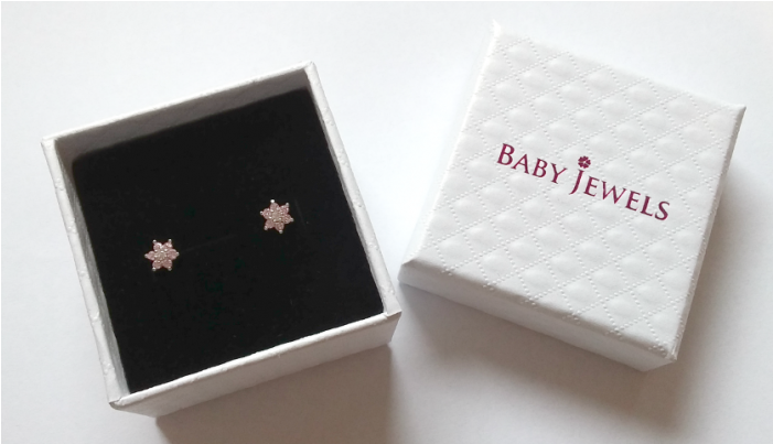 Twinkle Little Star Expanding Bangle Newborn Size With - Gold (700x700), Png Download