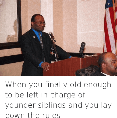 Black Man At Podium, Family, And Finals - Talks To Cute Person Once (500x522), Png Download