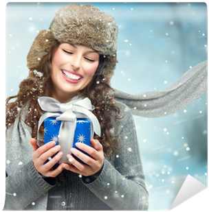 Beautiful Young Woman With Christmas Gift Box - Gift (400x400), Png Download