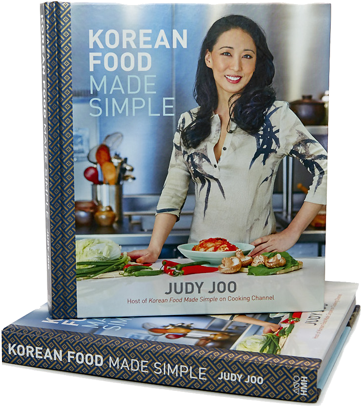 In Korean Food Made Simple, Judy Joo, Host Of The Cooking - Korean Food Made Simple: Easy And Delicious Korean (931x917), Png Download