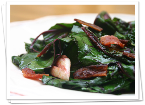 Wilted Beet Greens With Bacon And Garlic - Spinach Salad (518x374), Png Download
