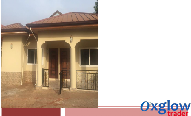 House For Sale @ Adenta Fafraya - House (640x390), Png Download