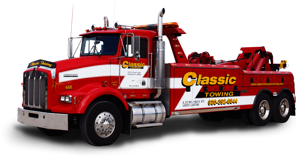 Classic Tractor Towing - Semi Truck Towing (950x500), Png Download