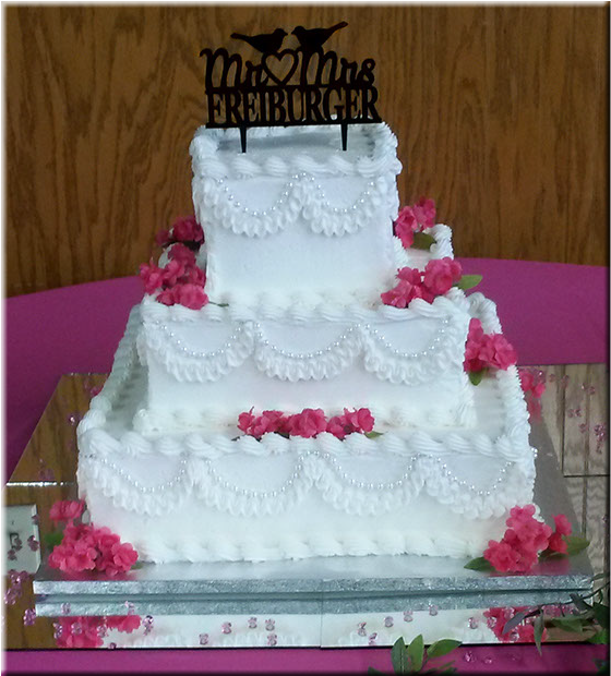 Shown Above Is A Three Tiered Square Wedding Cake With - Wedding Cake (712x619), Png Download