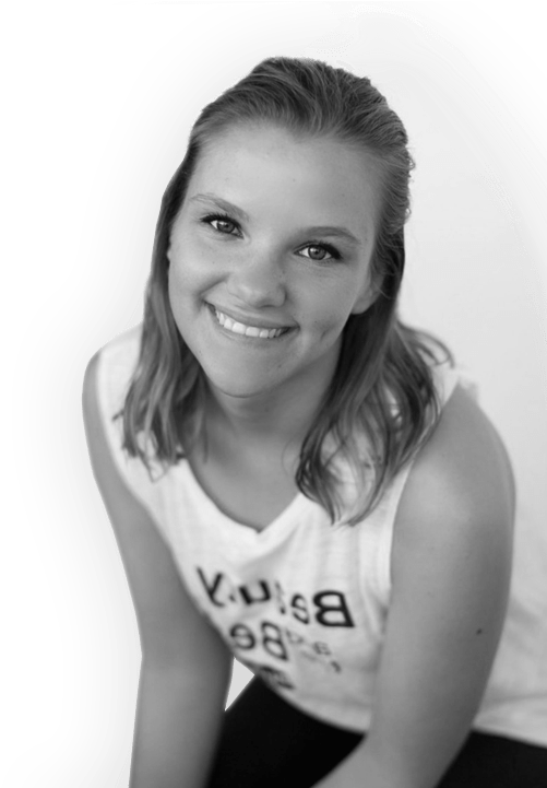 Kristina Davis - Dog (900x720), Png Download