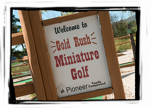 Miniature Golf - Golf (520x371), Png Download