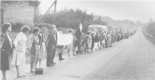 Baltic-chain - Baltic Republics Human Chain 1991 (534x401), Png Download