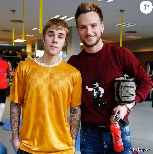 Justin Bieber - Justin Bieber And Ivan Rakitic (950x586), Png Download