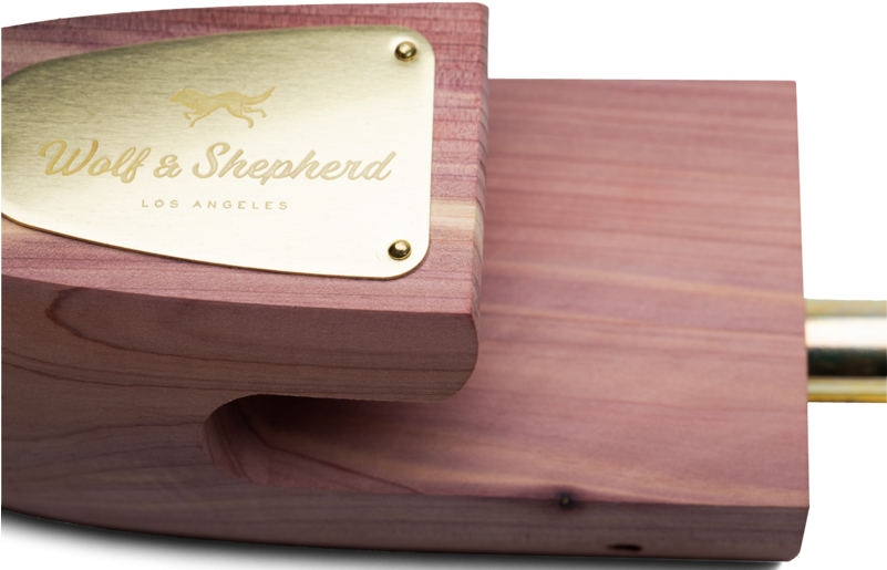 Cedar Shoe Trees - Wolf And Shepherd (800x533), Png Download
