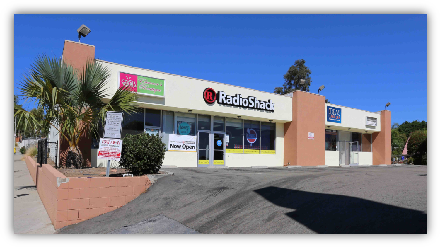 Freestanding Commercial Building - Vista (1511x852), Png Download