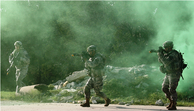Soldiers From The 1st Cavalry Division Practice Conducting - Army (802x372), Png Download