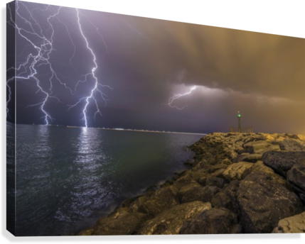 When Lightning Strikes Canvas Print - Trademark Art 'when Lightning Strikes' Photographic (429x344), Png Download