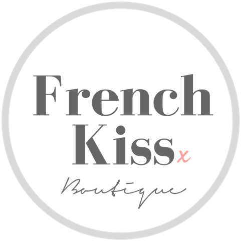 French Kiss - Short Story (500x500), Png Download