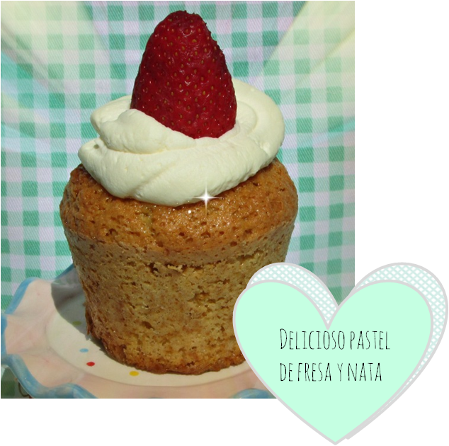 Pastelillo De Nata Y Fresa, Un Bocado Delicioso - Cream (634x630), Png Download