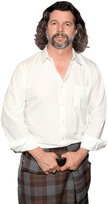 Moore On Outlander, Delicious Guacamole, And What's - Plaid (330x412), Png Download