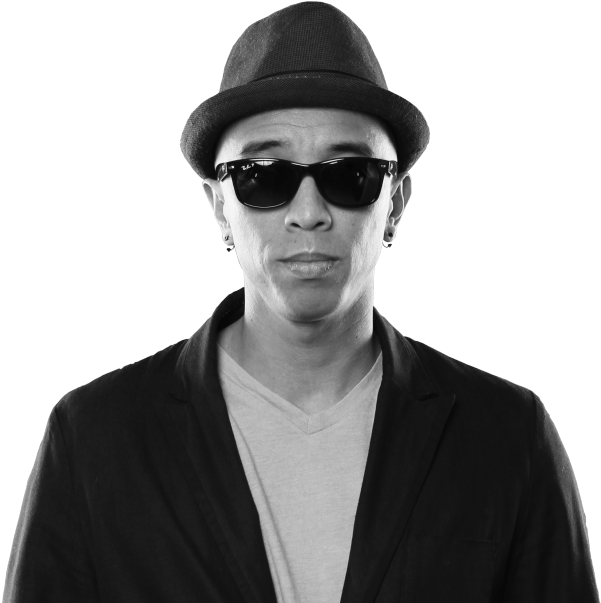 Barekini Sexy Bikini Contest With Joseph Gettright - Gentleman (640x640), Png Download