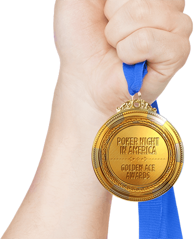 888poker's Poker Night In America Golden Ace Awards - Medal In Hand Png (392x482), Png Download