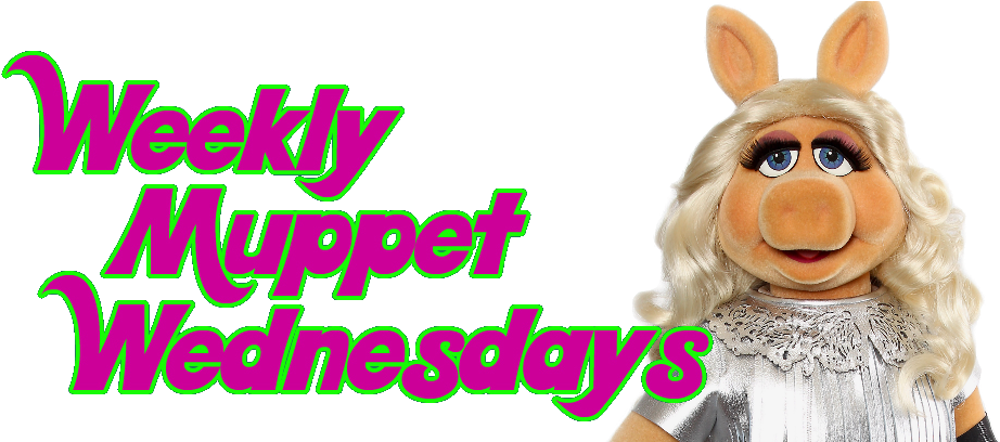 Wmw Miss Piggy - Muppets Logo (967x407), Png Download