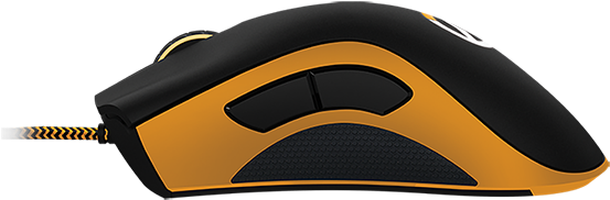 The Ergonomic Shape, Favoured By Top Esports Atheletes - Overwatch Razer Deathadder Chroma Gaming Mouse - Pc (691x250), Png Download