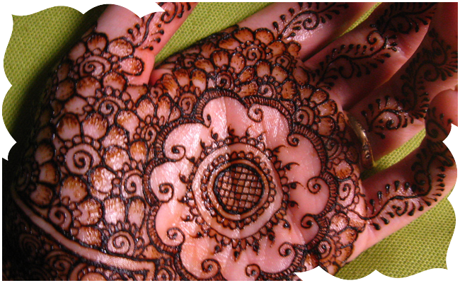 Sure To Be Fun For All Ages, The Metropolitan Museum - Motif (650x400), Png Download