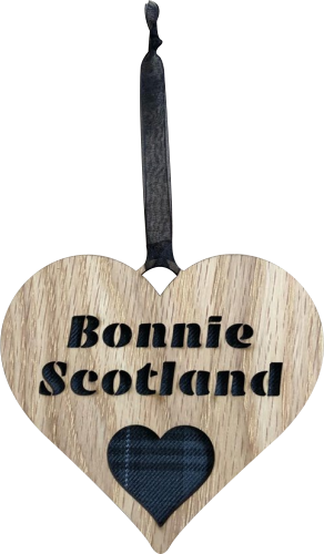 Bonnie Scotland Heart Hanging Plaque - Heart (292x500), Png Download