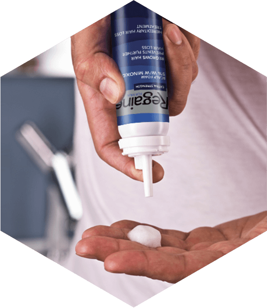 How To Apply Regaine® - Rogaine (530x612), Png Download