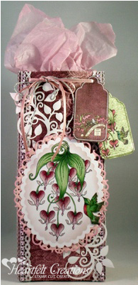 We R Memory Keepers Gift Bag Punch Board, Crop A Dile, - Cake Decorating (400x400), Png Download