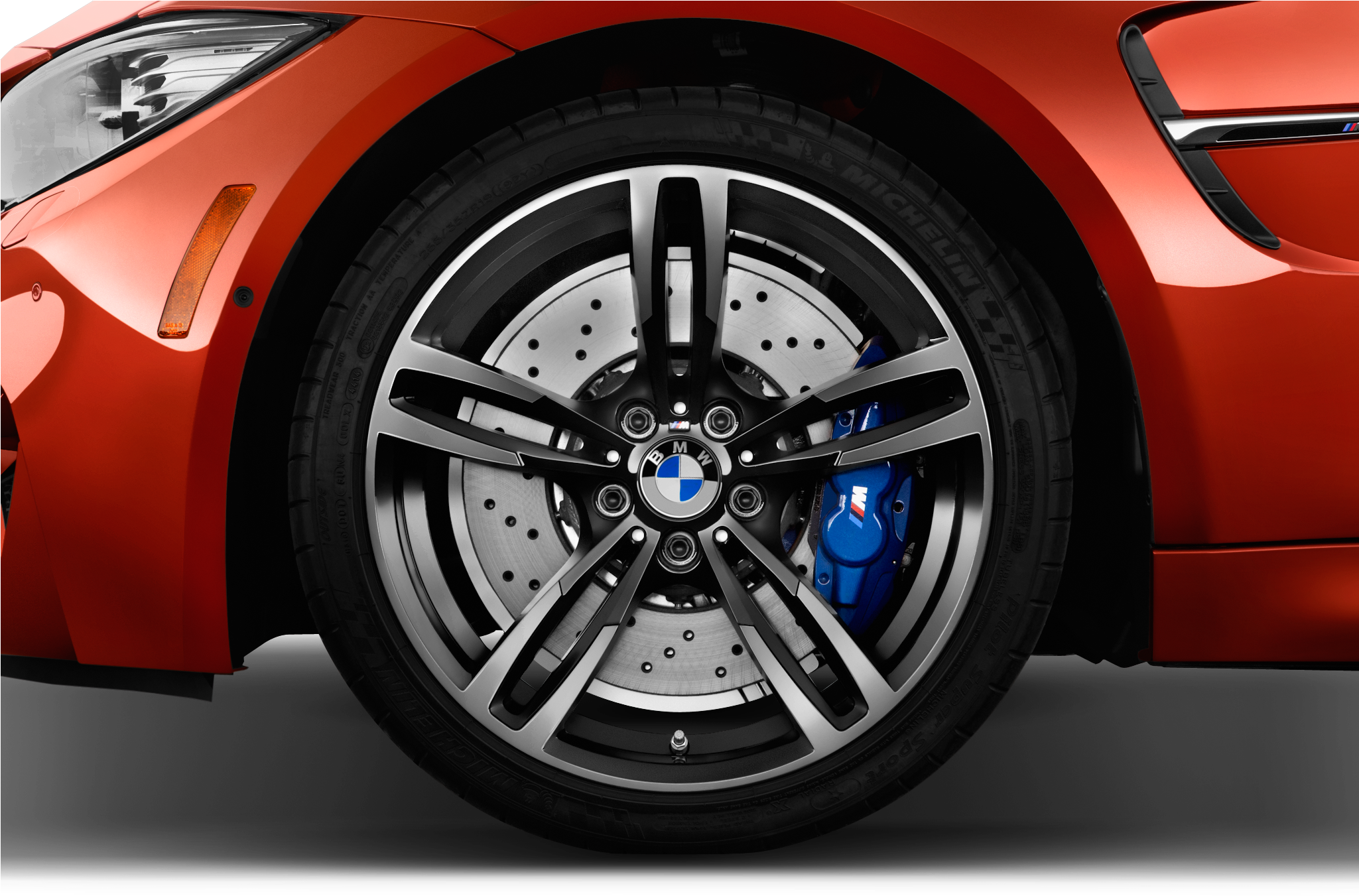 7 - - 2018 Bmw M3 Tire (2048x1360), Png Download