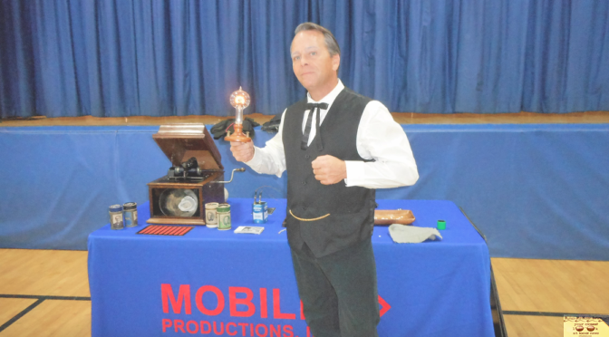 Light Bulb Moment At Knollwood - Convention (672x372), Png Download