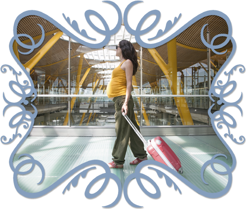 8 Things Pregnant Women Need To Know About Zika Virus - Pregnant Airport (514x438), Png Download