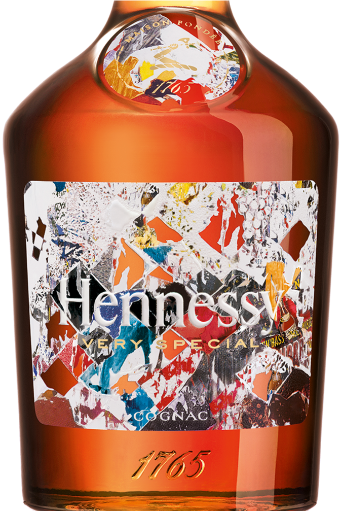180034 Hennessy Vhilsdlx 01 Bouteille Retouche F Veryhigh - Louise Blouin Media (1200x1006), Png Download