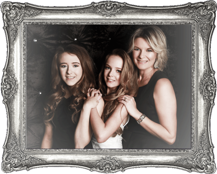 Makeover Photoshoot Mum 2 Daughters - Flawless Makeover & Photography Studios Middlesbrough (765x622), Png Download
