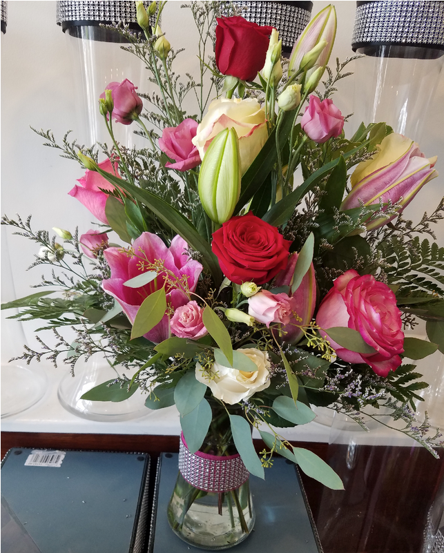Beautiful Arrangement Of Roses, Lilies And Lisianthus - Any Occasion Creation (800x800), Png Download