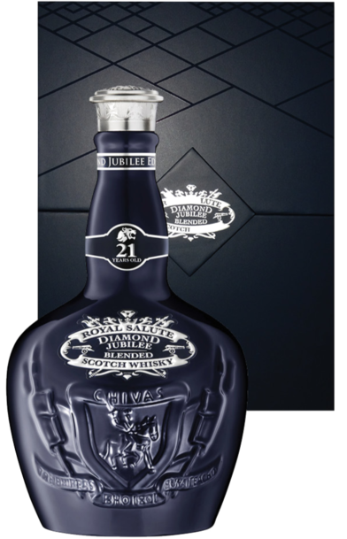 Chivas Regal Royal Salute Diamond Jubilee 21 Year W/gift - Royal Salute Diamond Jubilee (392x609), Png Download