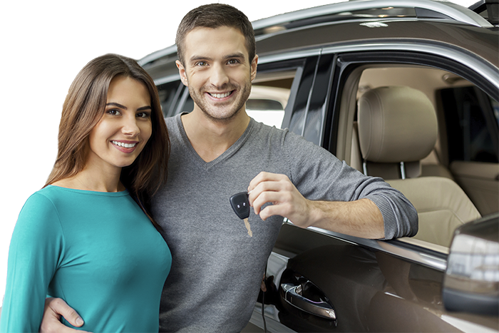 Young Couple With Car And Key - Man Car Keys Png (700x467), Png Download