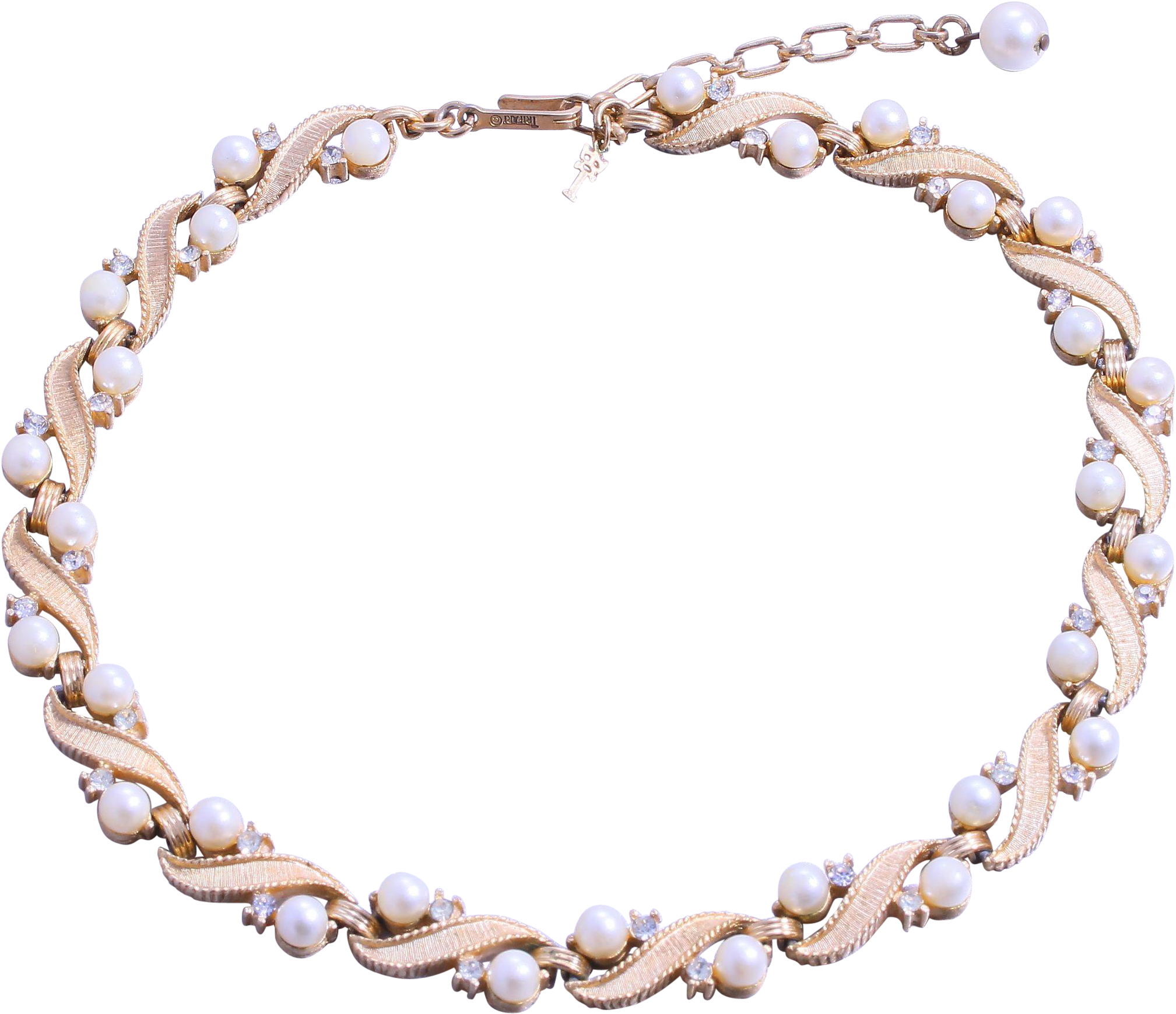 This Fabulous Vintage Necklace Features Creamy Faux - Bracelet (2016x2016), Png Download