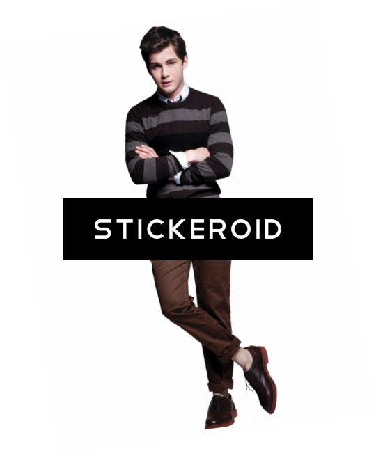 Logan Lerman Celebrity - Standing (540x658), Png Download