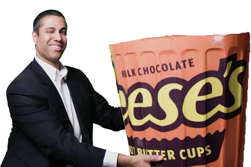 Fcc Chairman Ajit Pai Holding Giant Reece's Cup - Reese's Peanut Butter Cups (832x536), Png Download