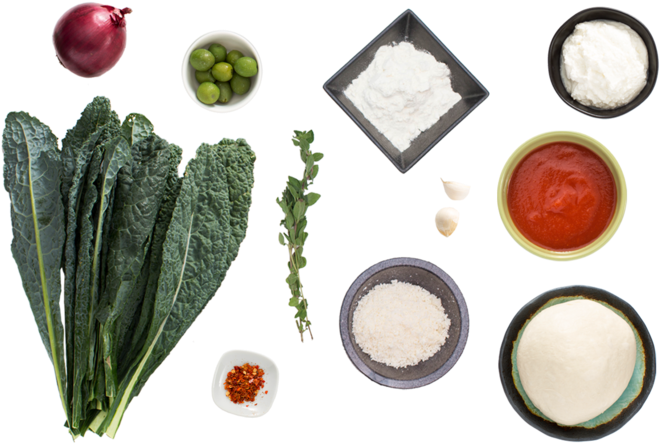 Ricotta & Lacinato Kale Calzones With Marinara Sauce - Marinara Sauce (700x477), Png Download