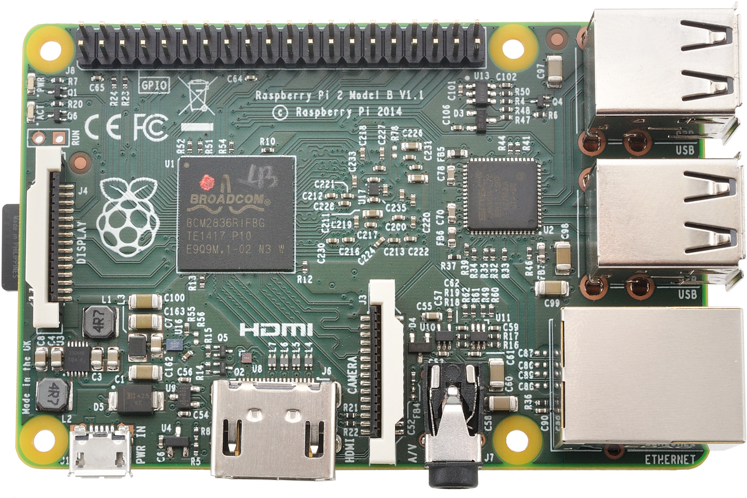 Raspberry Pi 2 Close-up - Raspberry Pi 2 Model B With Noobs Microsd Card (1500x986), Png Download