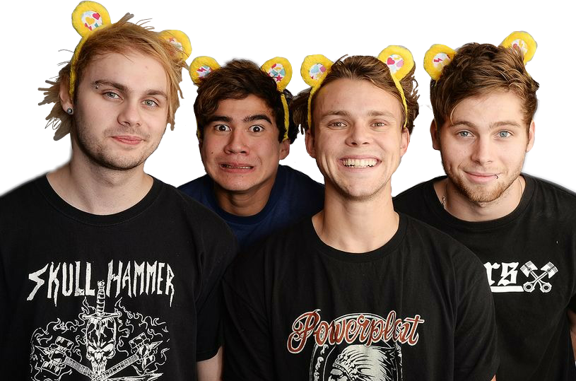 Report Abuse - 5sos In Japan Calum (815x539), Png Download
