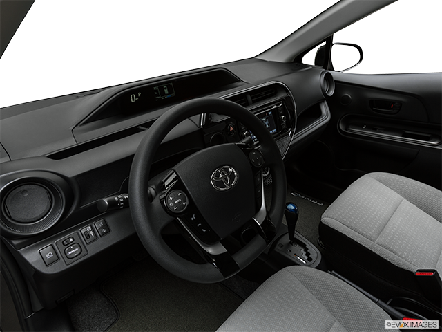 Next » - 2018 Toyota Prius C Three (640x480), Png Download
