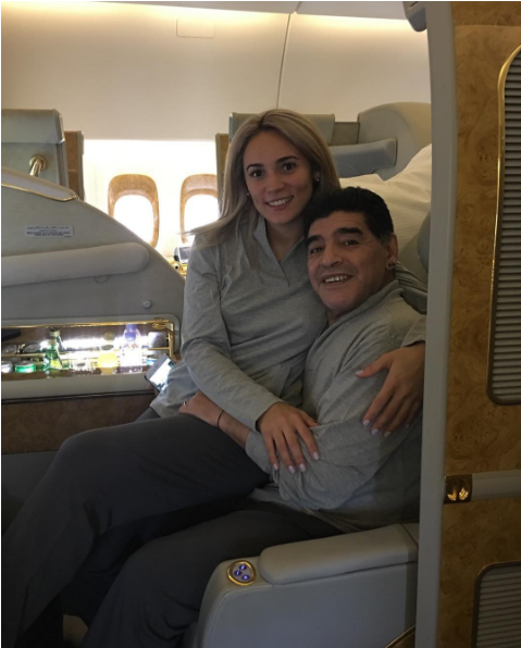 Oliva Y Maradona Cumplieron 4 Años - Diego Maradona (1140x640), Png Download