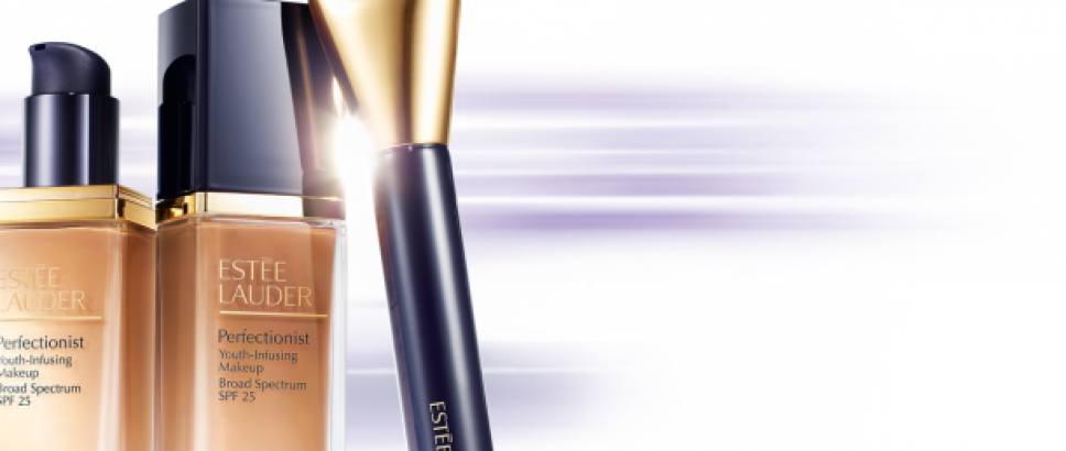 Estée Lauder Launch Perfectionist Youth-infusing Foundation - Estee Lauder Background (968x410), Png Download