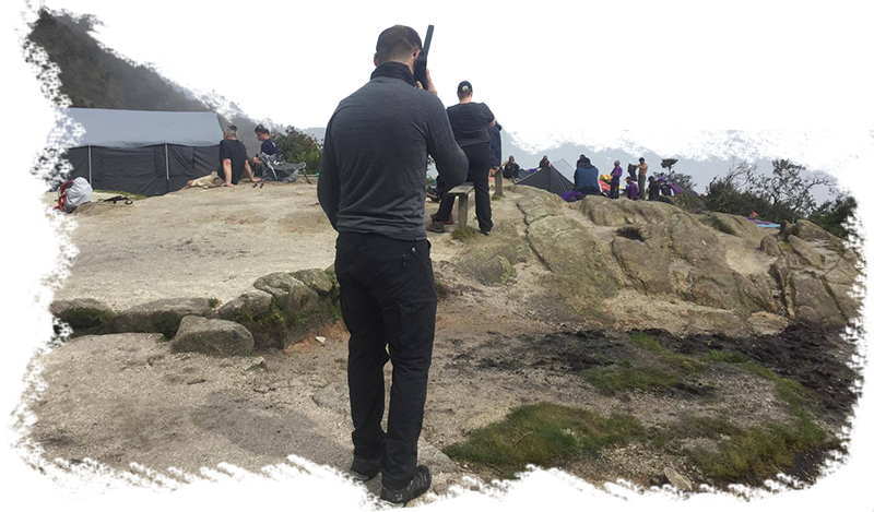 Satellite Phones Alpaca Expeditons - Grass (800x469), Png Download