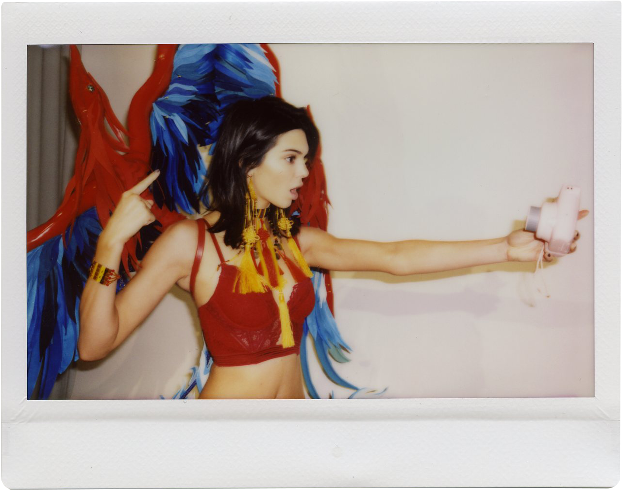 Kendall Jenner - Kendall Jenner Victoria's Secret 2016 Polaroid (1474x1273), Png Download