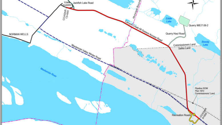 Gnwt Green Lights Canyon Creek Road - Road (777x437), Png Download